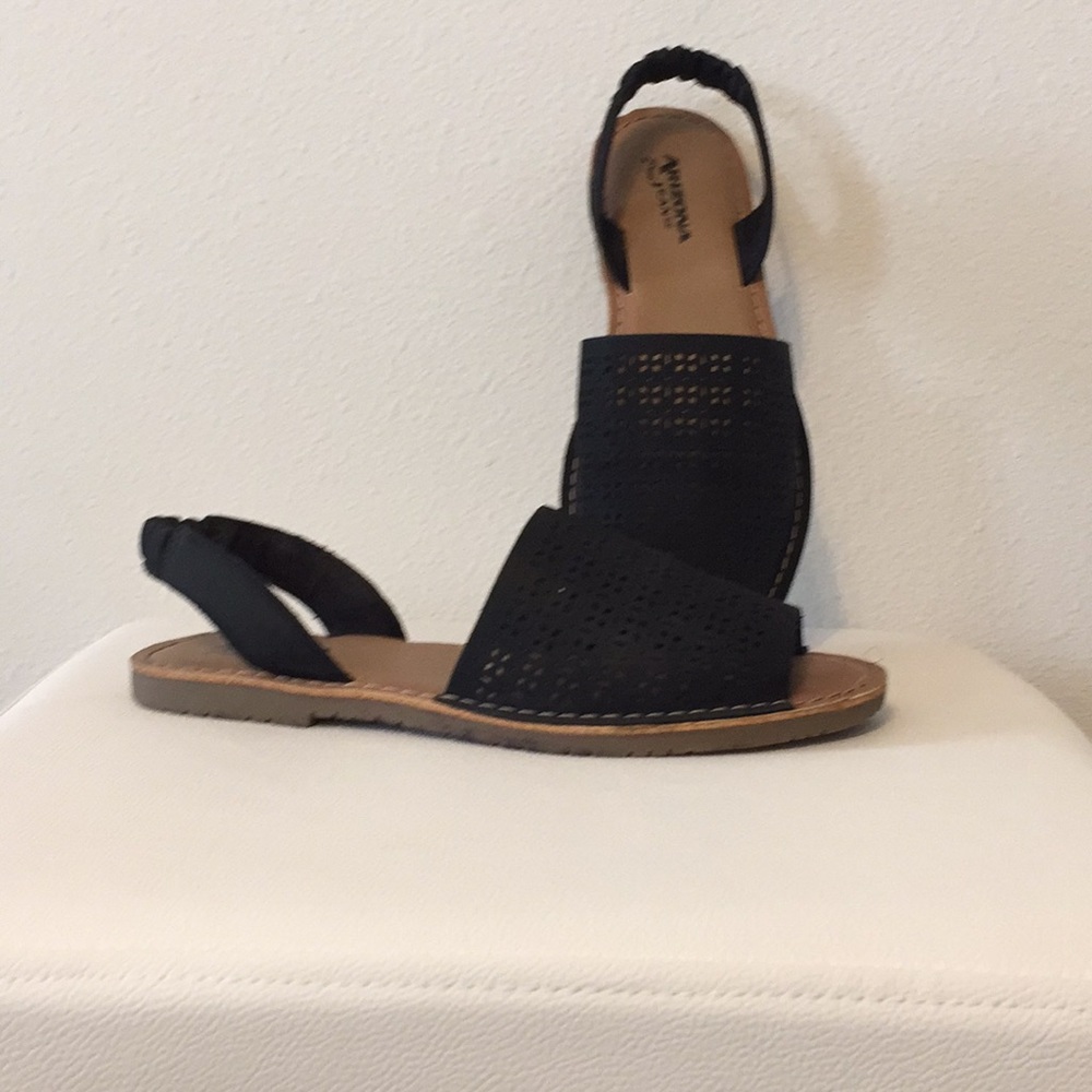 Black Sandals!